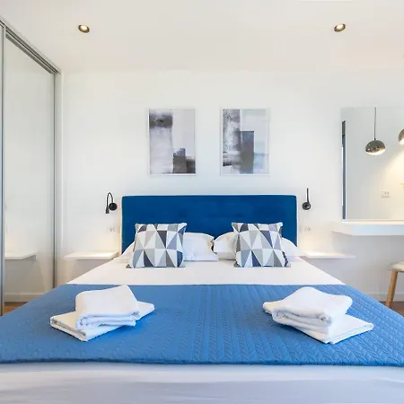 Andro Villa Makarska