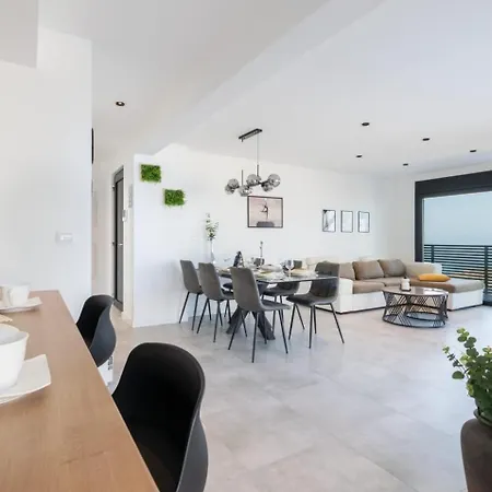 Villa Andro Makarska