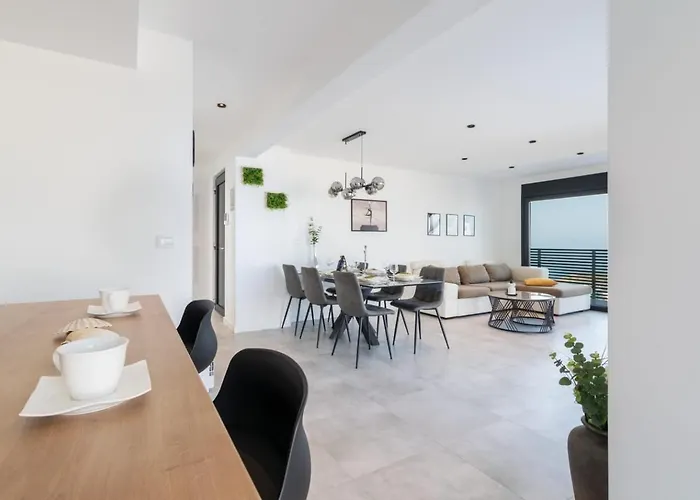 Vila Andro Makarska